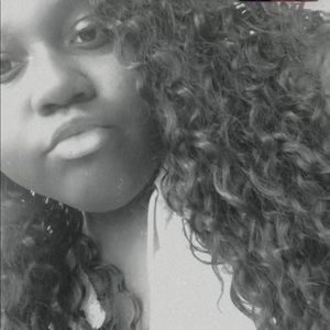 Meet your Posher, Kya